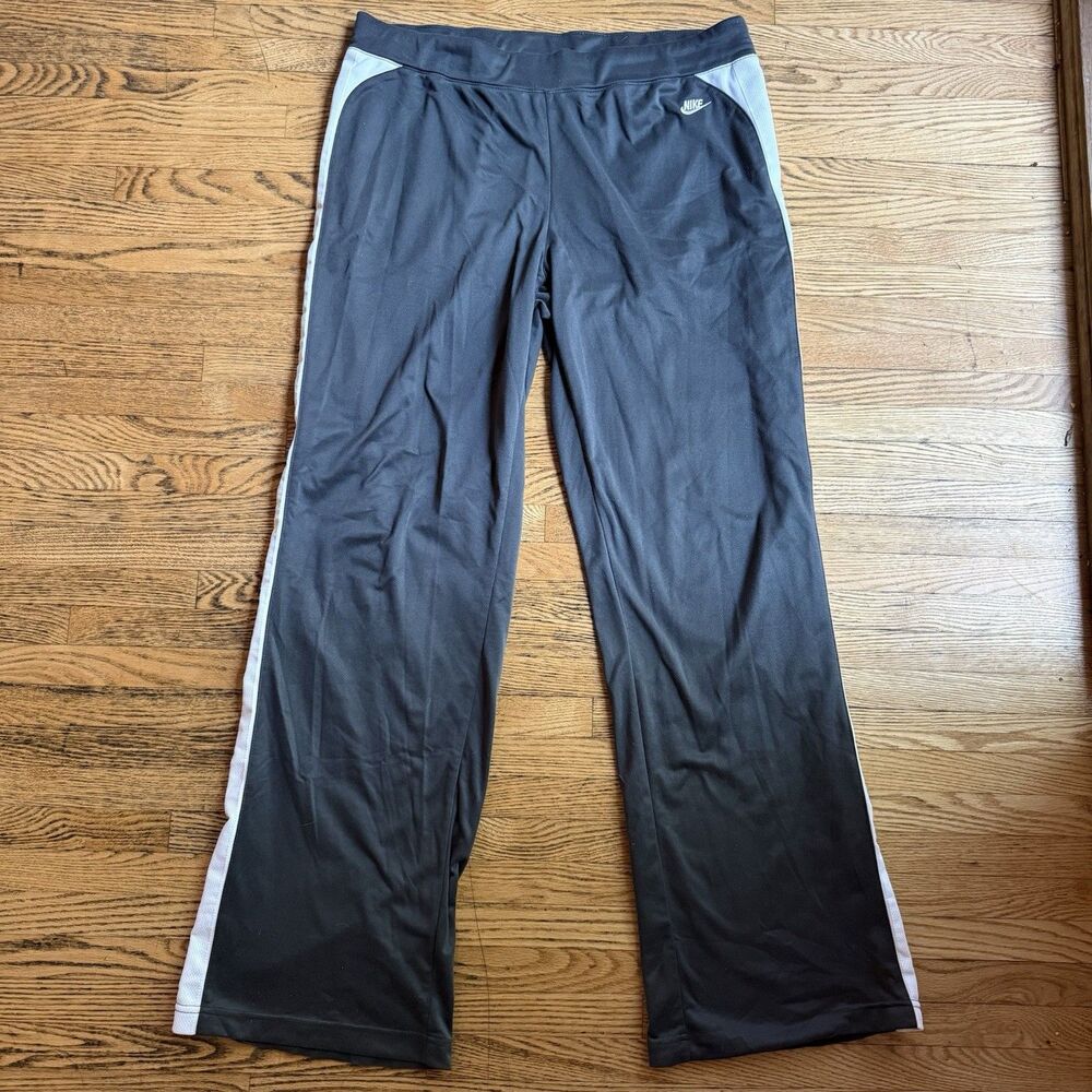 Y2K Nike Sweatpants Women’s Large Gray White Stripe Embroidered Swoosh Straight